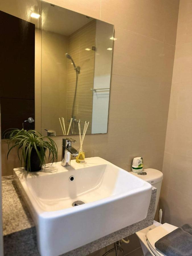 Uptown Parksuites Taguig Exteriér fotografie